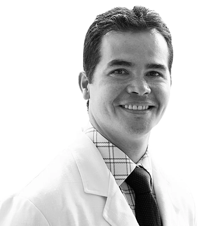 Dr. Benjamín Uribe, especialista en Bioestética Dental